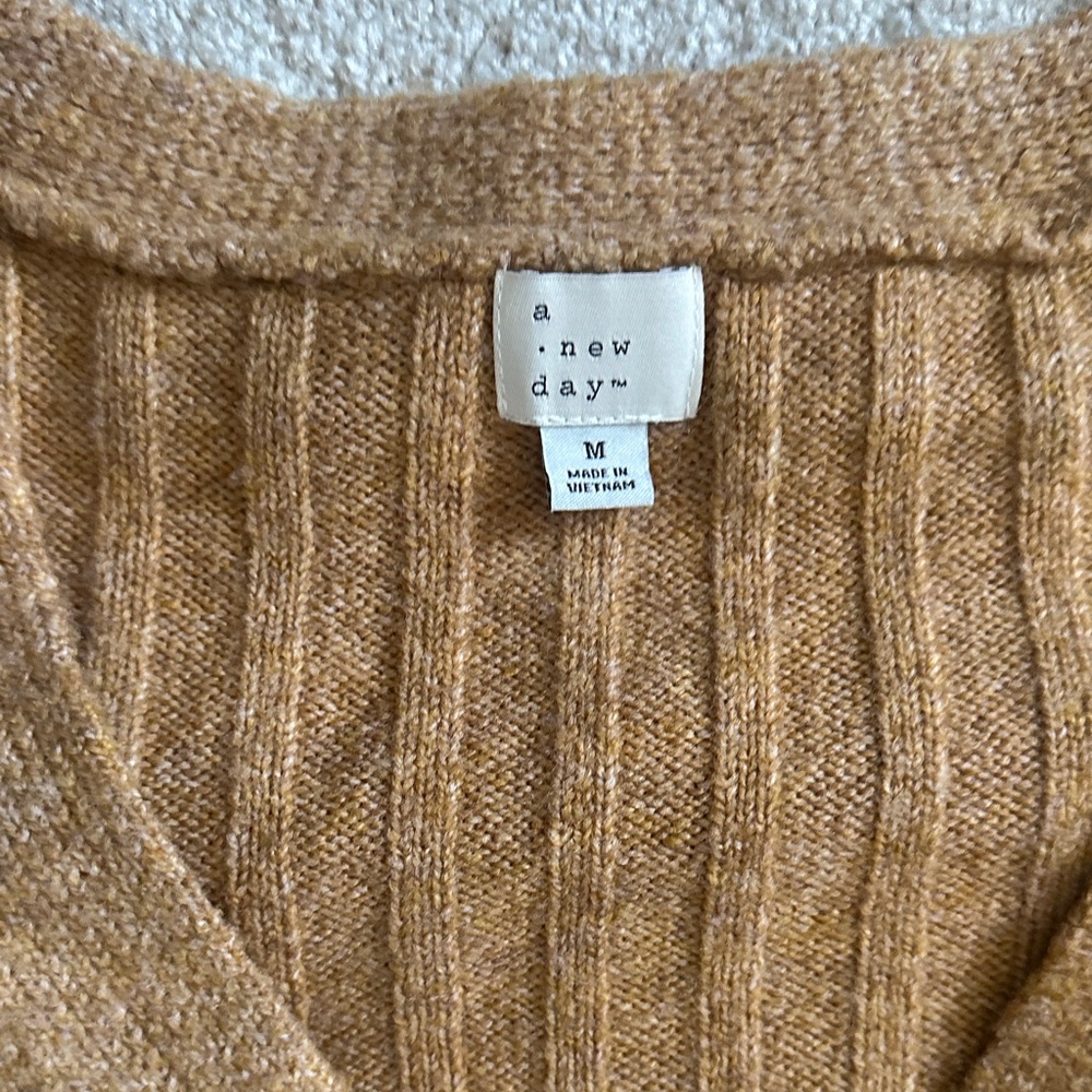 Bundle (4) Cardigans - Picture 6 of 10
